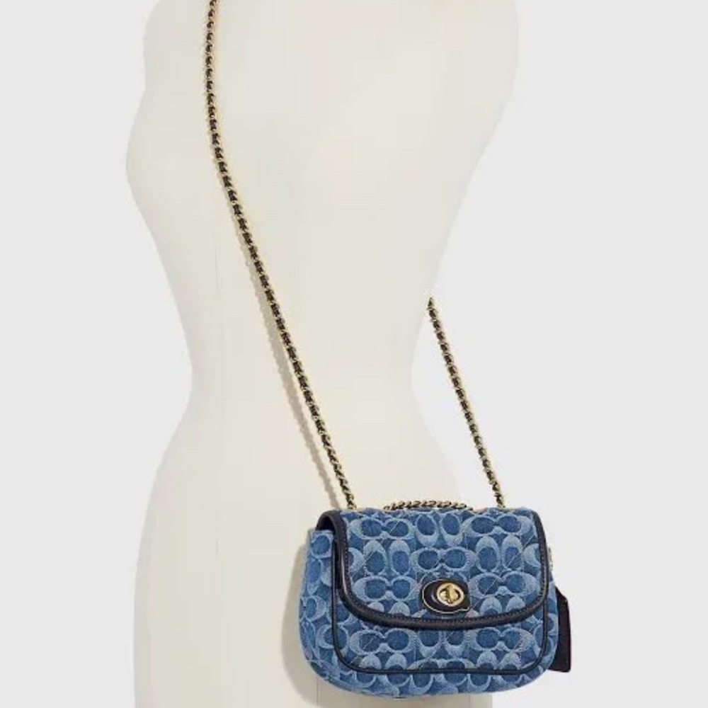 Coach Madison 18 Quilted Denim Crossbody Bag with Gold Chain. New in bag unused - Picture 4 of 6